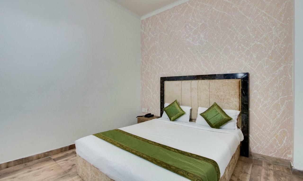 Itsy By Treebo - Royale Inn Meerut Zewnętrze zdjęcie