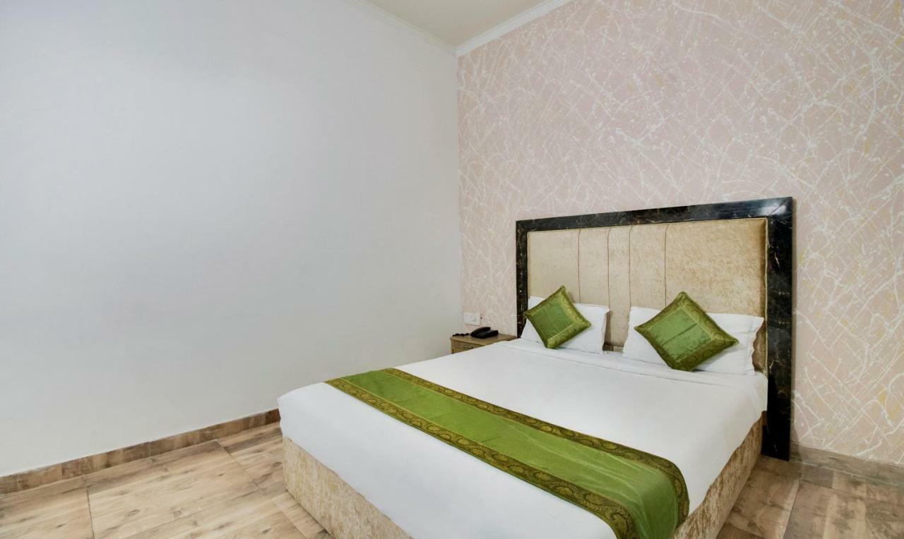 Itsy By Treebo - Royale Inn Meerut Zewnętrze zdjęcie